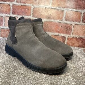 Hey Dude Men’s Scott Suede pull on Chelsea boots size 8